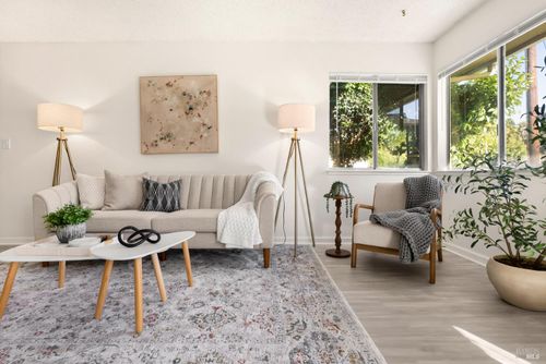 2515 Coffey Lane, Santa Rosa, CA, 95403 | Card Image