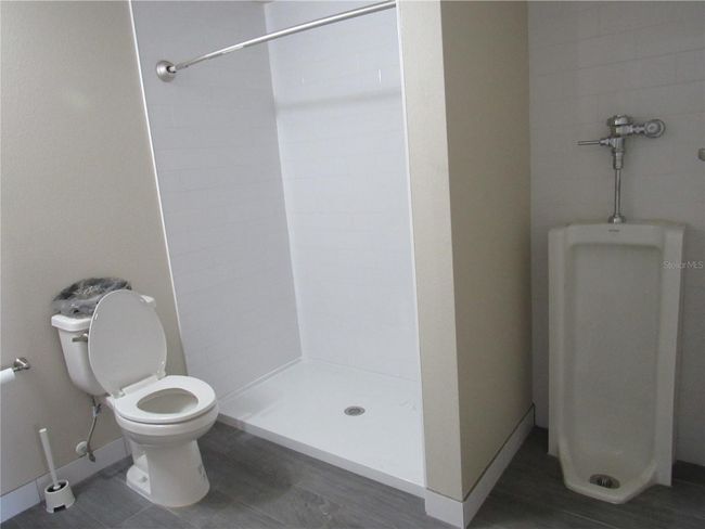 garage bathroom | Image 56