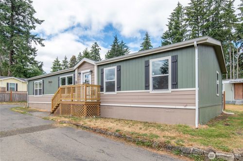 5219 5th St, Bremerton, WA, 98312-3351 | Card Image