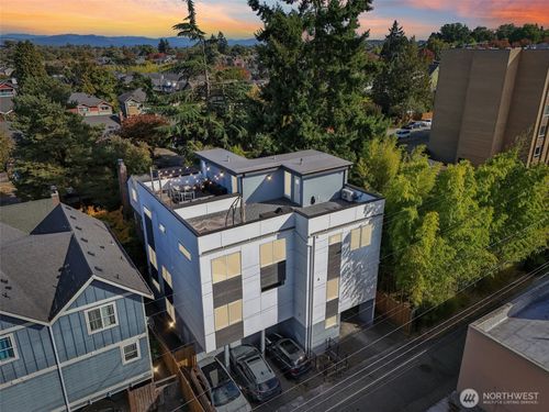 c-6325 34th Ave Sw, Seattle, WA, 98126-3147 | Card Image