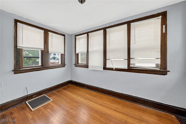 3540 E 154 Th St, Home with 6 bedrooms, 3 bathrooms and null parking in Cleveland OH | Image 21