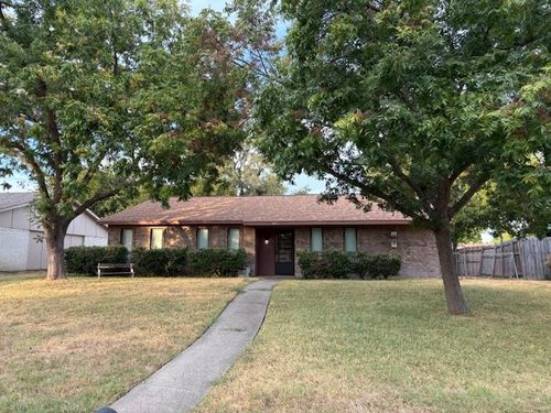 1909 Bosque Dr, Garland, TX, 75040-5499 | Card Image