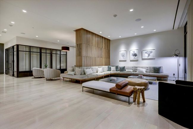 First floor amenity lounge area | Image 39