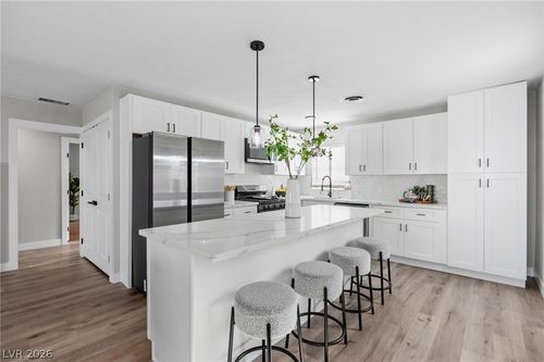 139 Fir St, Henderson, NV, 89015-6334 | Card Image