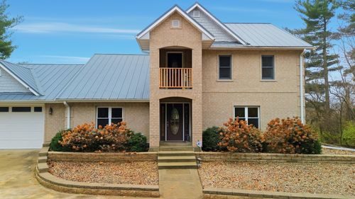 7231 S Lost Nation Rd, Dixon, IL, 61021-8109 | Card Image