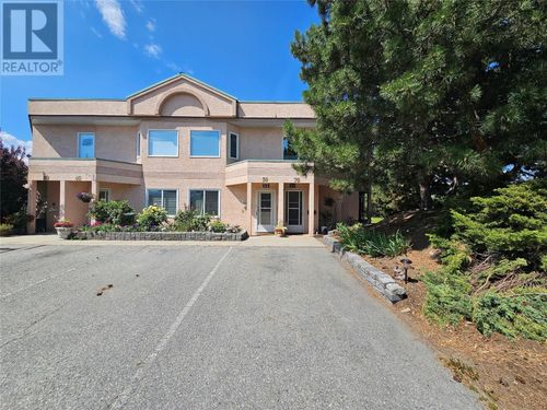 70-8907 Pineo Crt, Summerland, BC, V0H1Z5 | Card Image