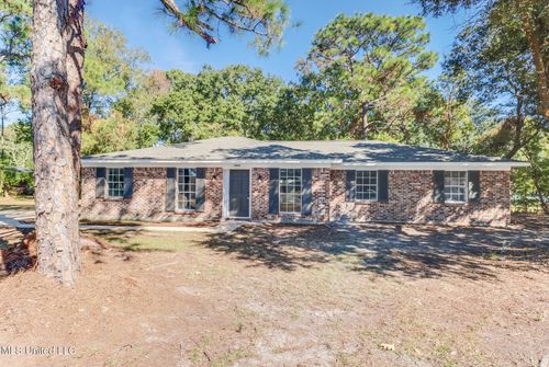 1908 University St, Gautier, MS, 39553-6644 | Card Image