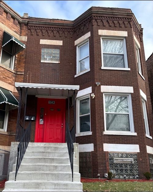 6943 S King Dr, Chicago, IL, 60637-6325 | Card Image