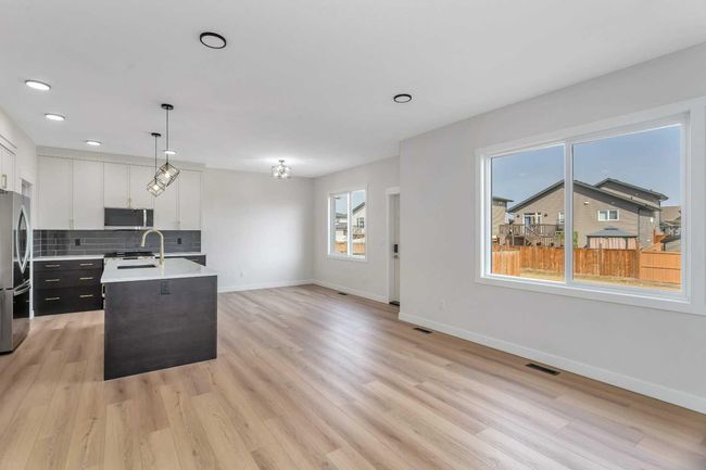 13 Murphy Close, House other with 3 bedrooms, 3 bathrooms and 2 parking in Blackfalds AB | Image 10
