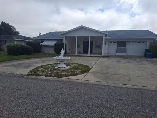 10200 Amadeus Dr, PORT RICHEY, FL, 34668-3299 | Card Image