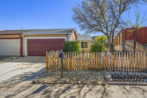 6850 Peppermint Dr, Reno, NV, 89506-1726 | Card Image