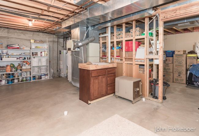 16_Daylight Lower Level-8 | Image 49