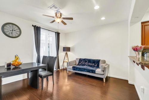 23 Bettencourt Way, Milpitas, CA, 95035-4141 | Card Image