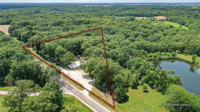 15875 Shipman Rd, Home with 0 bedrooms, 0 bathrooms and null parking in Carlinville IL | Image 6