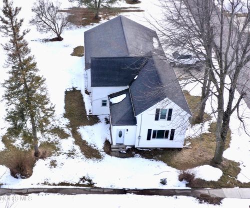 10 Sugar St, Leipsic, OH, 45856-1033 | Card Image