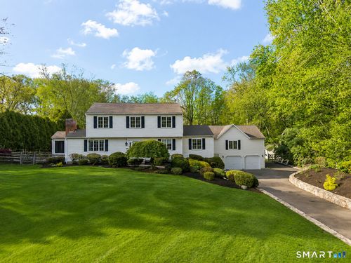 29 Alpine Road, Monroe, CT, 06468 | Card Image