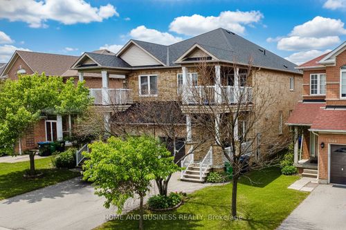 5680 Longboat Ave, Mississauga, ON, L5M7E7 | Card Image