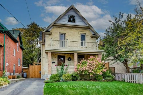 22 Whitney Pl, Kitchener, ON, N2G2X5 | Card Image