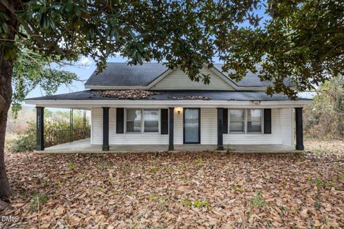 2821 Old Fairground Rd, Angier, NC, 27501-8086 | Card Image