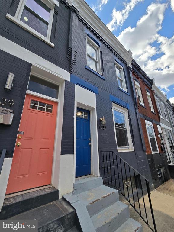 Residential in PHILADELPHIA 3