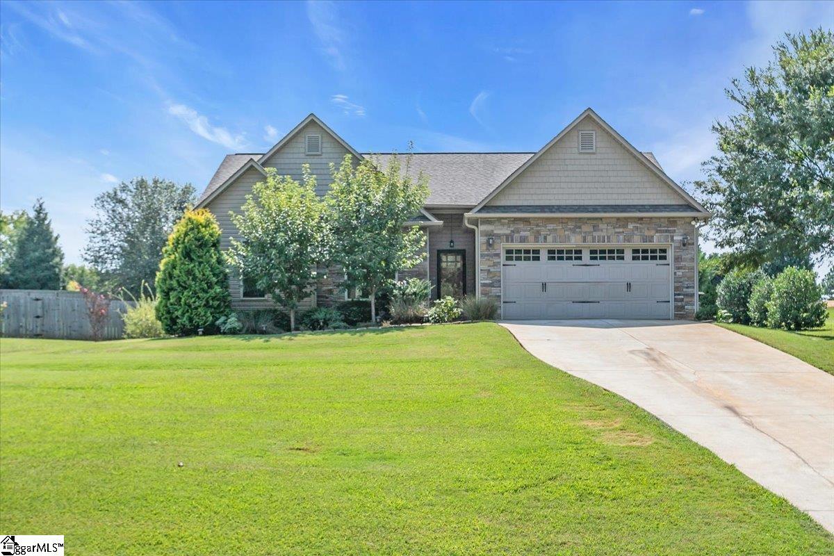 Cliffrose Ct, Spartanburg, SC 29306