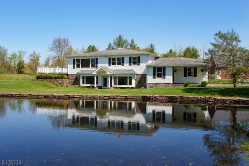 194 Locktown Flemington Rd, FLEMINGTON, NJ, 08822-2755 | Card Image