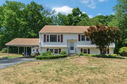 61 Hemlock Dr, Attleboro, MA, 02703-6527 | Card Image