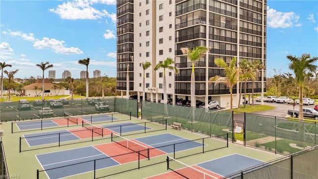 APT-6A - 26171 Hickory Blvd, Condo with 2 bedrooms, 2 bathrooms and null parking in BONITA SPRINGS FL | Image 5
