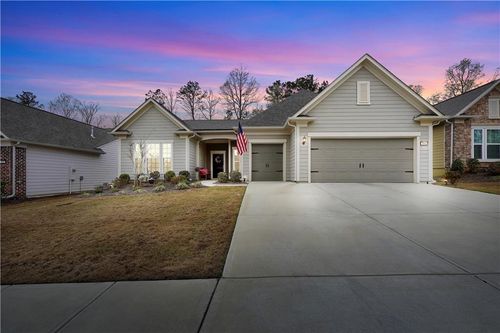 553 Hornbeam Dr, Griffin, GA, 30223-2266 | Card Image