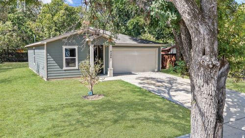 4508 Wiman Dr, Fort Worth, TX, 76119-2084 | Card Image