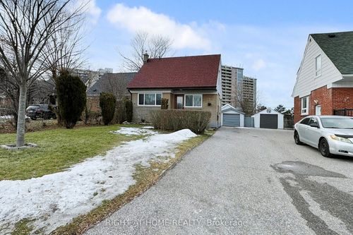 46 Glenshephard Drive, Scarborough, ON, M1K4N3 | Card Image