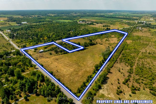 2106 Dunrobin Rd, House other with 3 bedrooms, 2 bathrooms and 8 parking in Dunrobin ON | Image 44