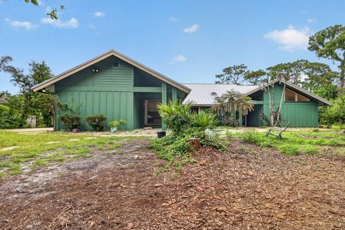 2111 Sw Racquet Club Dr, Palm City, FL, 34990-2303 | Card Image