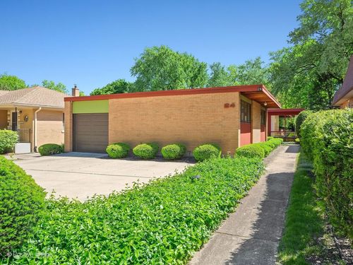 24 E Harding Ave, La Grange Park, IL, 60526-5626 | Card Image