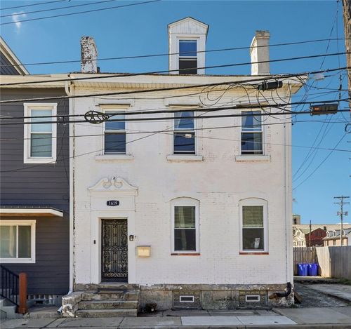 1619 Manhattan St, Pittsburgh, PA, 15233-1247 | Card Image