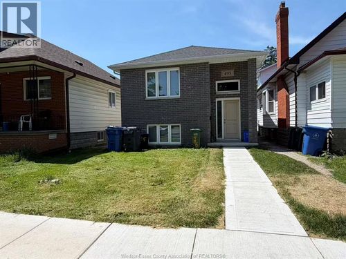 495 Mcewan Ave, Windsor, ON, N9B2E7 | Card Image