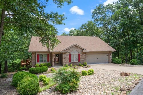 17 Cambria Ln, Bella Vista, AR, 72715-1532 | Card Image