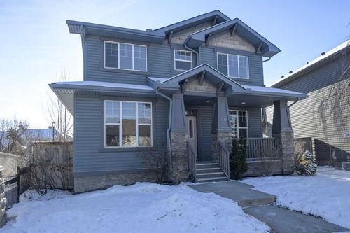 40 Prestwick Manor Se, Calgary, AB, T2Z4S6 | Card Image
