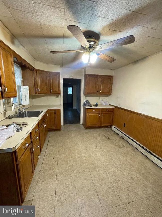 15 Dewey St, Home with 3 bedrooms, 1 bathrooms and null parking in MOHNTON PA | Image 5
