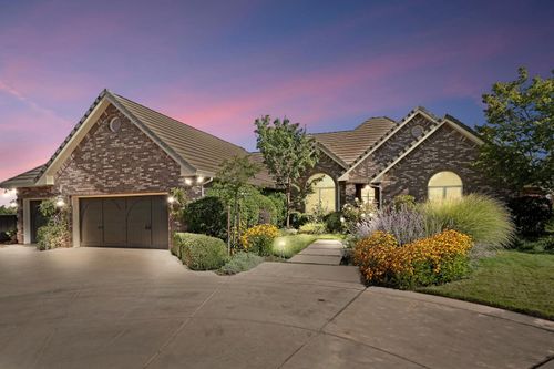 6545 E Peltier Rd, Acampo, CA, 95220-9605 | Card Image