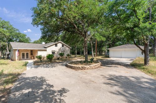 601 Deertrail Dr, San Marcos, TX, 78666-8992 | Card Image