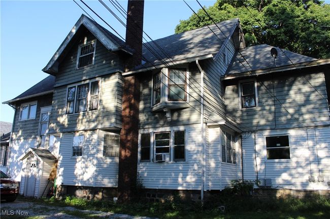 234 W 50 Th St, Home with 5 bedrooms, 4 bathrooms and null parking in Ashtabula OH | Image 4