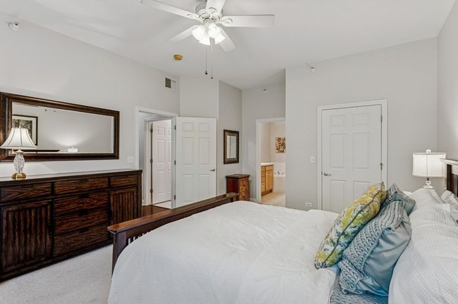 APT-409 - 2700 Summit Dr, Condo with 2 bedrooms, 2 bathrooms and 1 parking in Glenview IL | Image 14