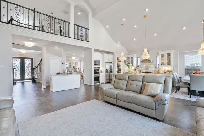 2804 Serenity Way, House other with 5 bedrooms, 4 bathrooms and null parking in Celina TX | Image 6