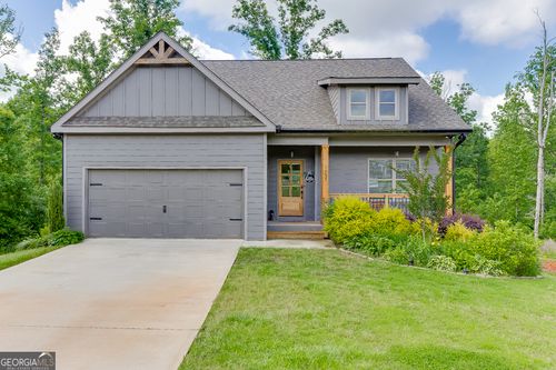 237 Oakwood Dr, Commerce, GA, 30529-6451 | Card Image