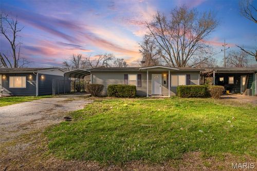 502 Saint Thomas Lane, Cahokia, IL, 62206 | Card Image