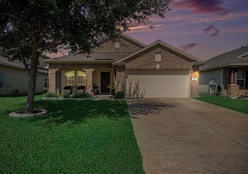 105 Cheyenne River Dr, La Marque, TX, 77568-2459 | Card Image