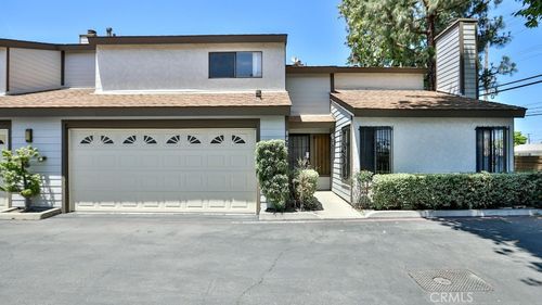 8471 Evergreen Mdws, Garden Grove, CA, 92841-2235 | Card Image
