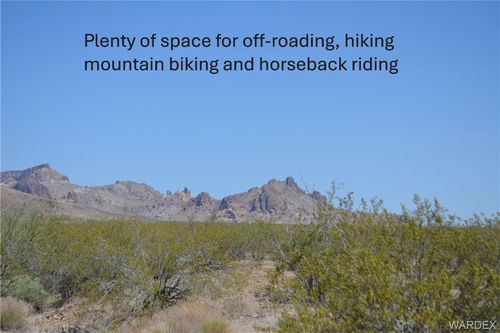 4532 S Pima Rd, Golden Valley, AZ, 86413 | Card Image