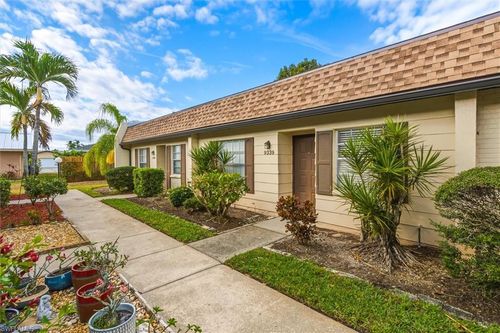 9339 Lennex Ln, FORT MYERS, FL, 33919-4316 | Card Image